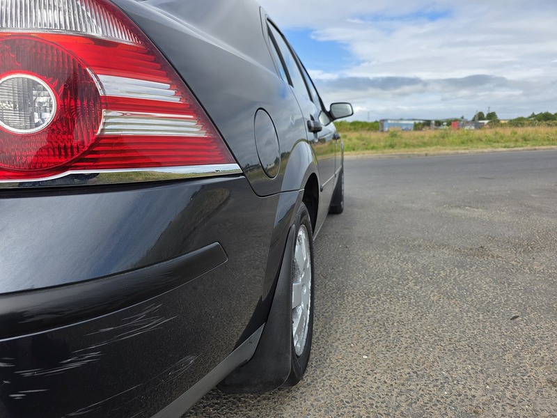 Ford 2.0 Zetec Hatchback 5dr Petrol Manual (192 g/km, 143 bhp)