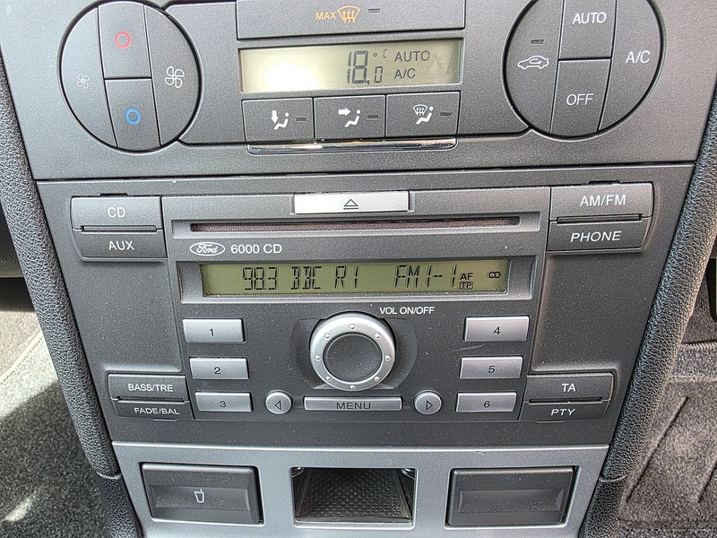 Ford 2.0 Zetec Hatchback 5dr Petrol Manual (192 g/km, 143 bhp)