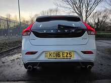 Volvo V40 2.0 D4 R-Design Hatchback 5dr Diesel Manual Euro 6 (s/s) (190 ps)