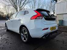 Volvo V40 2.0 D4 R-Design Hatchback 5dr Diesel Manual Euro 6 (s/s) (190 ps)