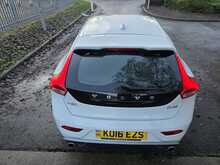 Volvo V40 2.0 D4 R-Design Hatchback 5dr Diesel Manual Euro 6 (s/s) (190 ps)