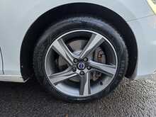 Volvo V40 2.0 D4 R-Design Hatchback 5dr Diesel Manual Euro 6 (s/s) (190 ps)