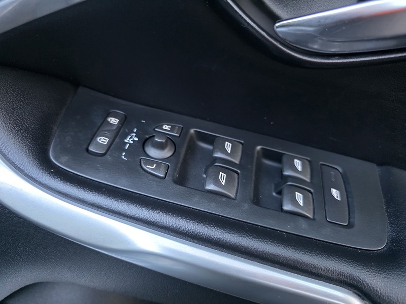 Volvo 2.0 D4 R-Design Hatchback 5dr Diesel Manual Euro 6 (s/s) (190 ps)