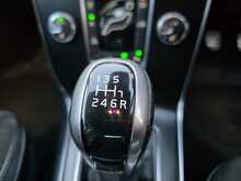 Volvo V40 2.0 D4 R-Design Hatchback 5dr Diesel Manual Euro 6 (s/s) (190 ps)