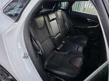 Volvo V40 2.0 D4 R-Design Hatchback 5dr Diesel Manual Euro 6 (s/s) (190 ps)