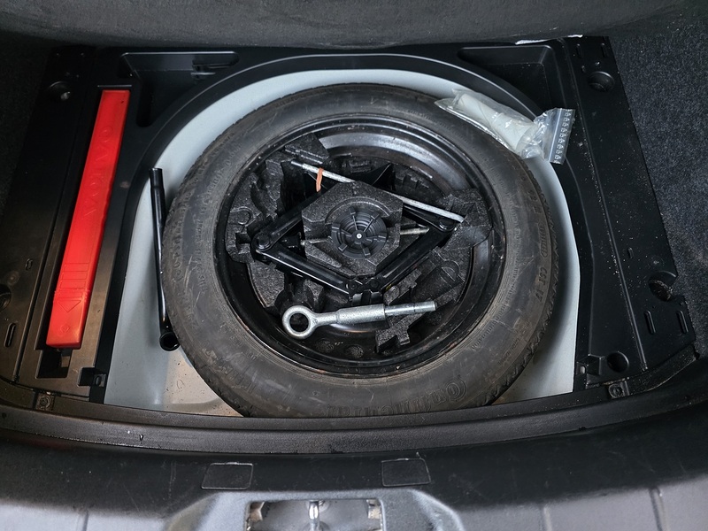 Volvo 2.0 D4 R-Design Hatchback 5dr Diesel Manual Euro 6 (s/s) (190 ps)