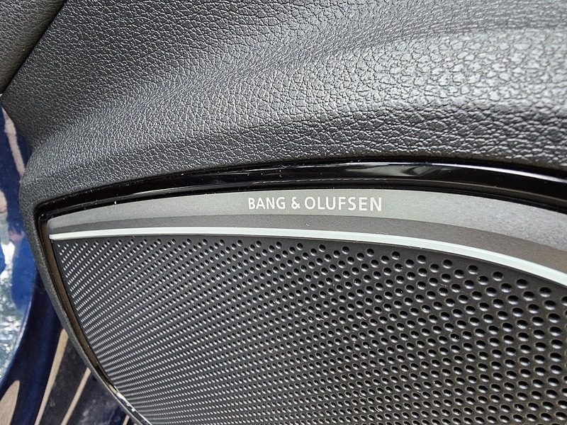 Audi 2.0 TDI S line Saloon 4dr Diesel S Tronic quattro Euro 6 (s/s) (184 ps)