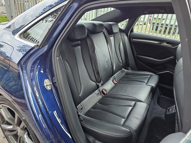 Audi 2.0 TDI S line Saloon 4dr Diesel S Tronic quattro Euro 6 (s/s) (184 ps)