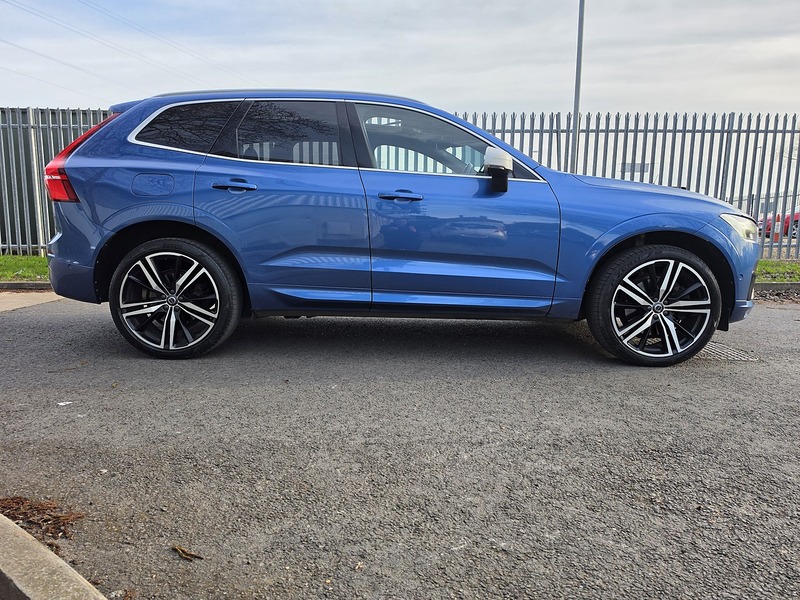 Volvo 2.0h T8 Twin Engine 10.4kWh R-Design Pro SUV 5dr Petrol Plug-in Hybrid Auto AWD Euro 6 (s/s) (407 ps)