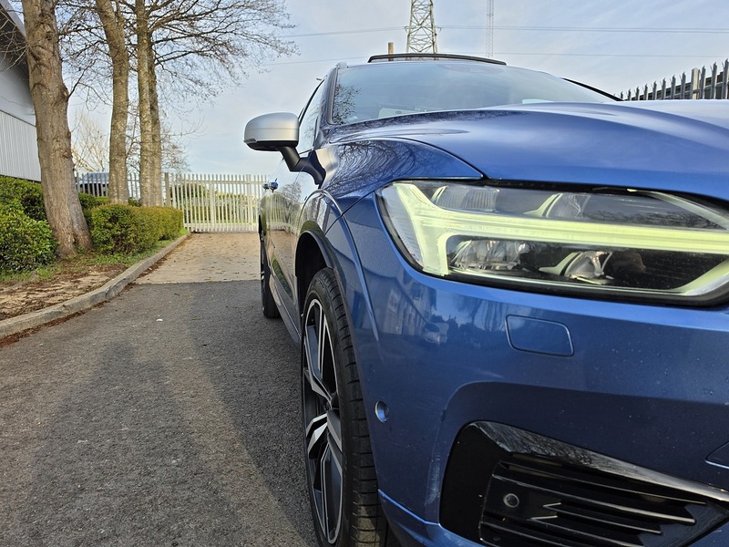 Volvo 2.0h T8 Twin Engine 10.4kWh R-Design Pro SUV 5dr Petrol Plug-in Hybrid Auto AWD Euro 6 (s/s) (407 ps)