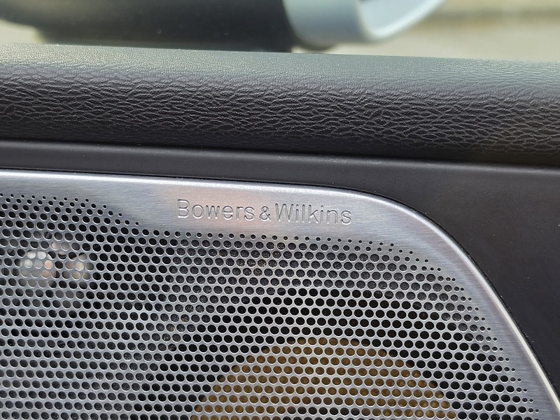 Volvo 2.0h T8 Twin Engine 10.4kWh R-Design Pro SUV 5dr Petrol Plug-in Hybrid Auto AWD Euro 6 (s/s) (407 ps)