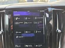 Volvo XC60 h T8 Twin Engine R-Design Pro