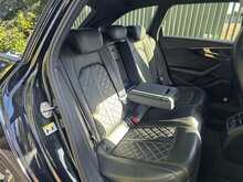 Audi S4 Avant 3.0 TFSi S-Tronic - FSH - Huge Spec