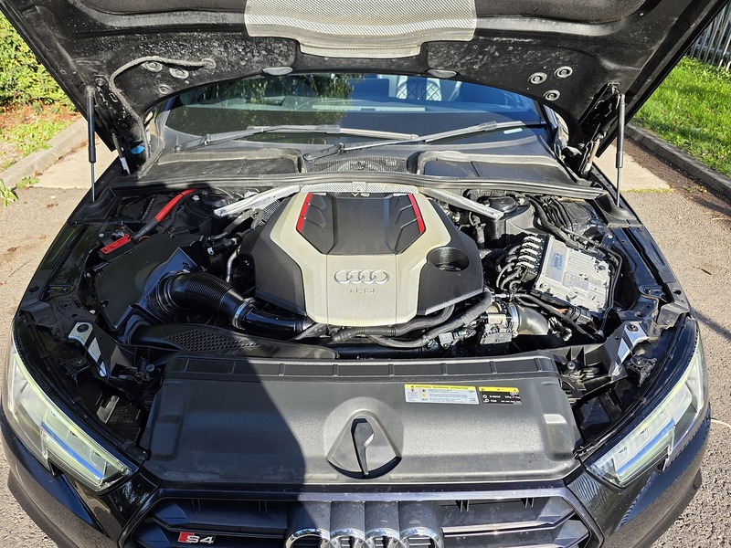 Audi 3.0 TFSI V6 Estate 5dr Petrol Tiptronic quattro Euro 6 (s/s) (354 ps)