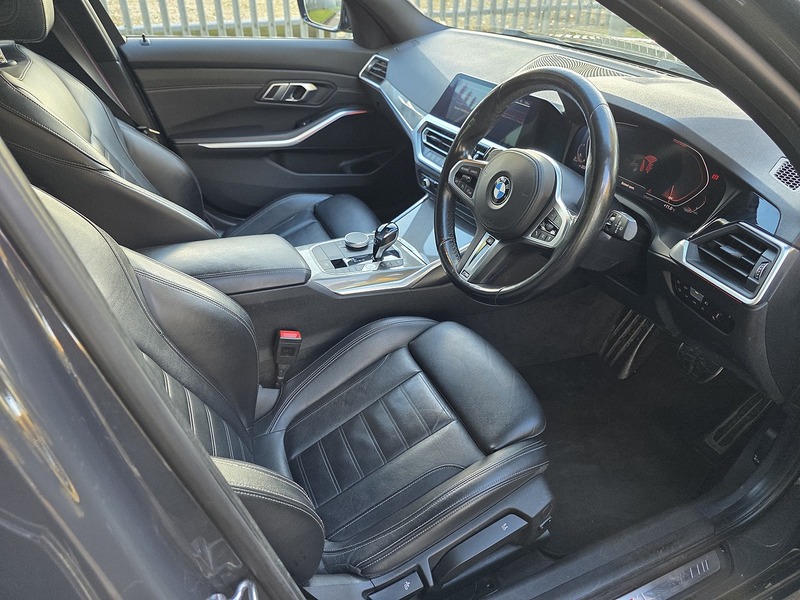 BMW 3.0 330d M Sport Plus Edition Touring 5dr Diesel Auto xDrive Euro 6 (s/s) (265 ps)