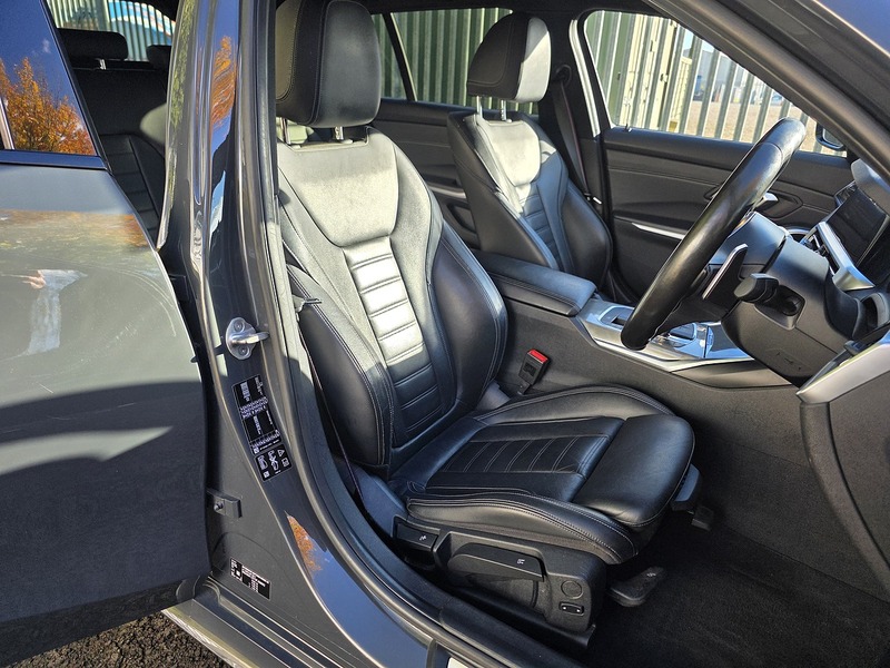 BMW 3.0 330d M Sport Plus Edition Touring 5dr Diesel Auto xDrive Euro 6 (s/s) (265 ps)