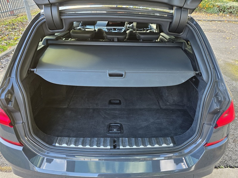 BMW 3.0 330d M Sport Plus Edition Touring 5dr Diesel Auto xDrive Euro 6 (s/s) (265 ps)