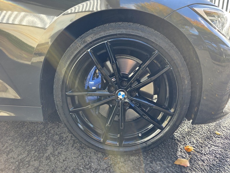 BMW 3.0 330d M Sport Plus Edition Touring 5dr Diesel Auto xDrive Euro 6 (s/s) (265 ps)