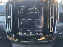 Volvo XC40 2.0 D4 R-Design Pro SUV 5dr Diesel Auto AWD Euro 6 (s/s) (190 ps)