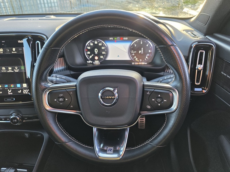 Volvo 2.0 D4 R-Design Pro SUV 5dr Diesel Auto AWD Euro 6 (s/s) (190 ps)
