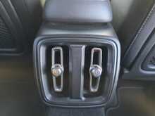 Volvo XC40 2.0 D4 R-Design Pro SUV 5dr Diesel Auto AWD Euro 6 (s/s) (190 ps)