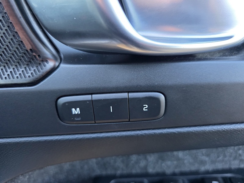 Volvo 2.0 D4 R-Design Pro SUV 5dr Diesel Auto AWD Euro 6 (s/s) (190 ps)