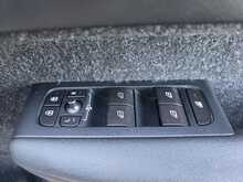 Volvo XC40 2.0 D4 R-Design Pro SUV 5dr Diesel Auto AWD Euro 6 (s/s) (190 ps)