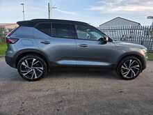 Volvo XC40 2.0 D4 R-Design Pro SUV 5dr Diesel Auto AWD Euro 6 (s/s) (190 ps)