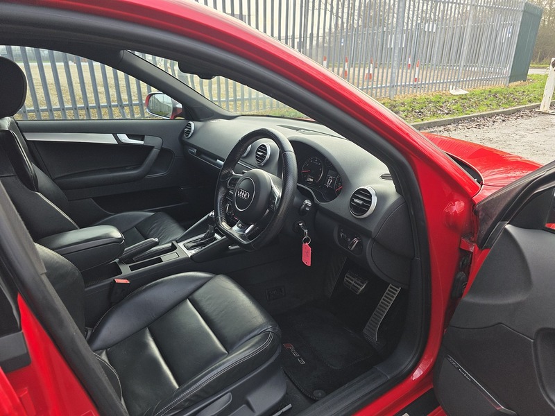 Audi 2.5 TFSI Sportback 5dr Petrol S Tronic quattro Euro 5 (340 ps)