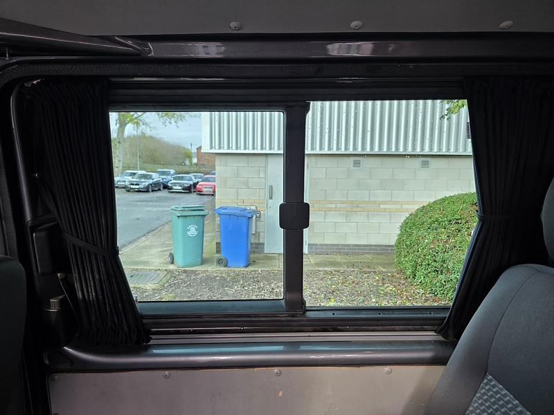 Volkswagen 2.0 BiTDI T32 Highline Kombi 4dr Diesel DSG 4MOTION L1 H1 (226 g/km, 178 bhp)