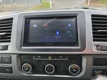 Volkswagen Transporter 2.0 BiTDI T32 Highline Kombi 4dr Diesel DSG 4MOTION L2 H1 (226 g/km, 178 bhp)