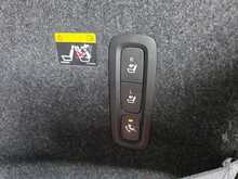 Volvo XC40 2.0 D4 First Edition Automatic