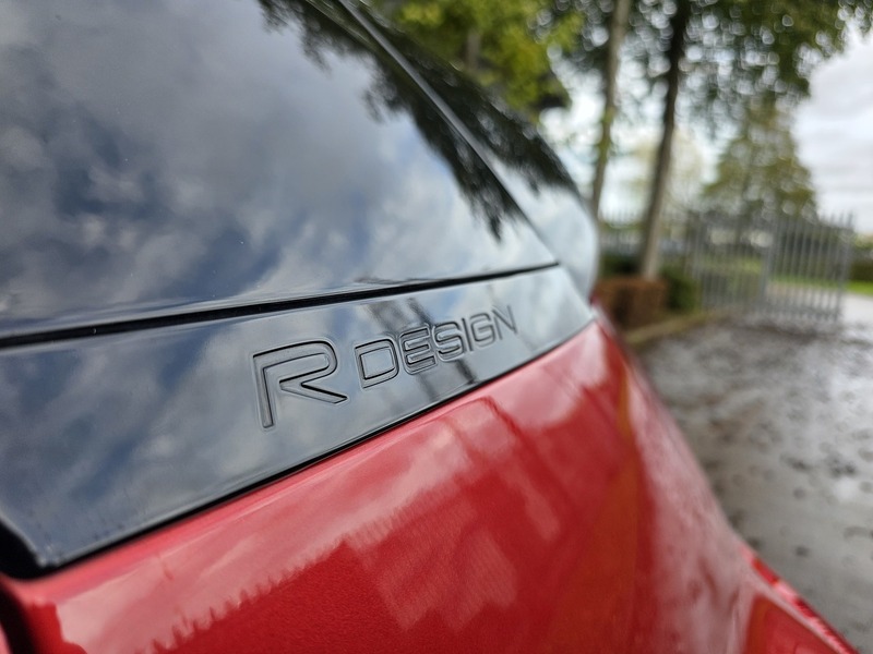 Volvo 2.0 D4 First Edition SUV 5dr Diesel Auto AWD Euro 6 (s/s) (190 ps)