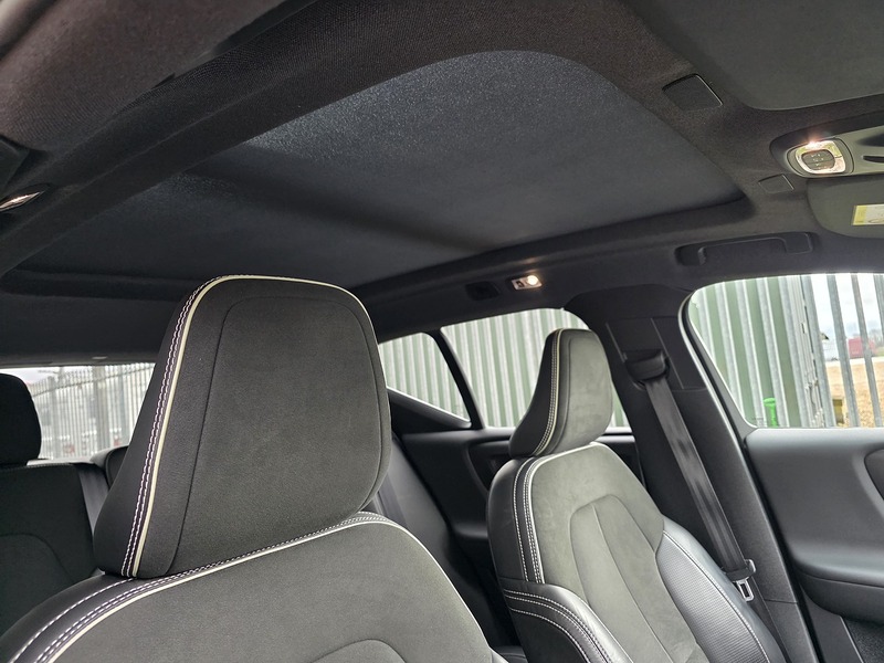 Volvo 2.0 D4 First Edition SUV 5dr Diesel Auto AWD Euro 6 (s/s) (190 ps)