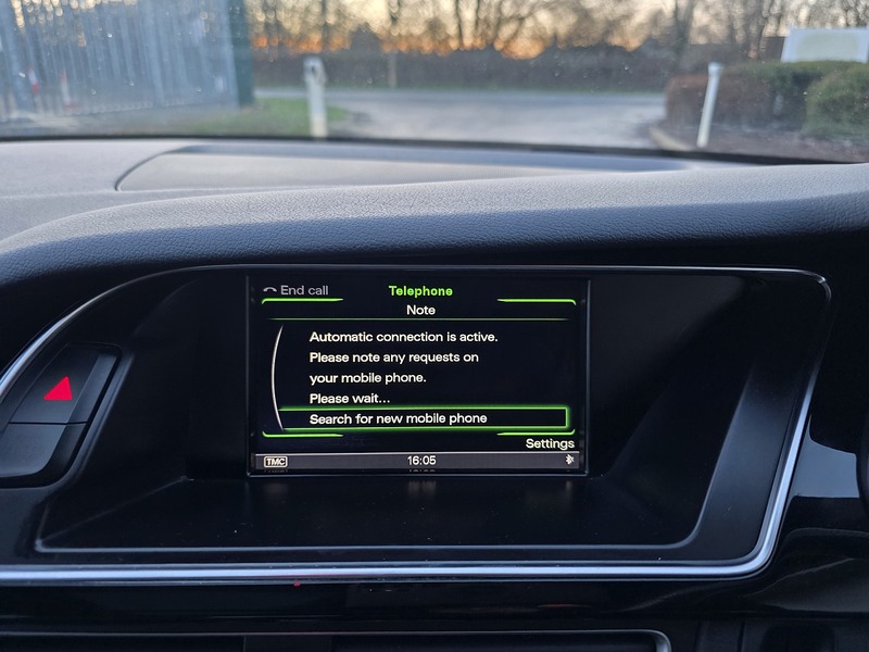 Audi 4.2 FSI V8 Estate 5dr Petrol S Tronic quattro Euro 5 (450 ps)