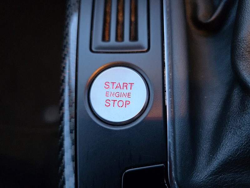 Audi 4.2 FSI V8 Estate 5dr Petrol S Tronic quattro Euro 5 (450 ps)