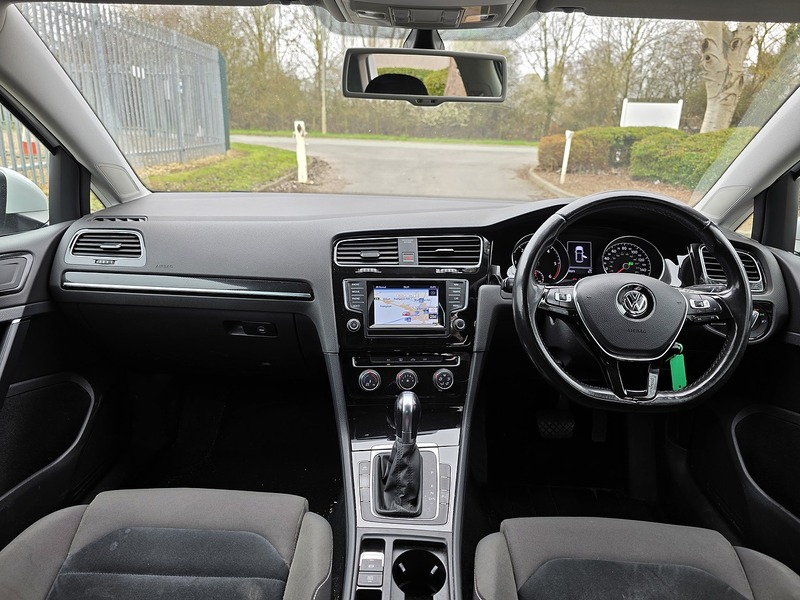 Volkswagen 2.0 TDI BlueMotion Tech GT Hatchback 5dr Diesel DSG Euro 5 (s/s) (150 ps)