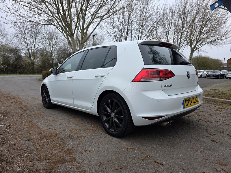 Volkswagen 2.0 TDI BlueMotion Tech GT Hatchback 5dr Diesel DSG Euro 5 (s/s) (150 ps)