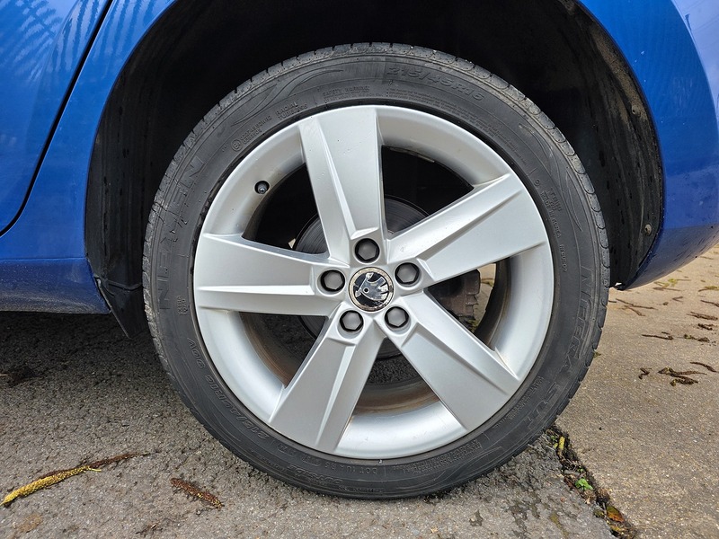 Skoda 1.4 TDI SE L Hatchback 5dr Diesel Manual Euro 6 (s/s) (90 ps)