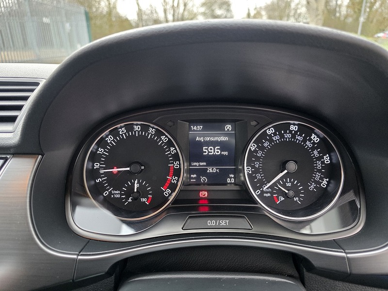 Skoda 1.4 TDI SE L Hatchback 5dr Diesel Manual Euro 6 (s/s) (90 ps)