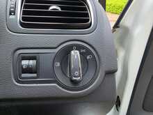 Volkswagen Polo 1.4 TDI BlueMotion Tech SE Hatchback 5dr Diesel Manual Euro 6 (s/s) (75 ps) 