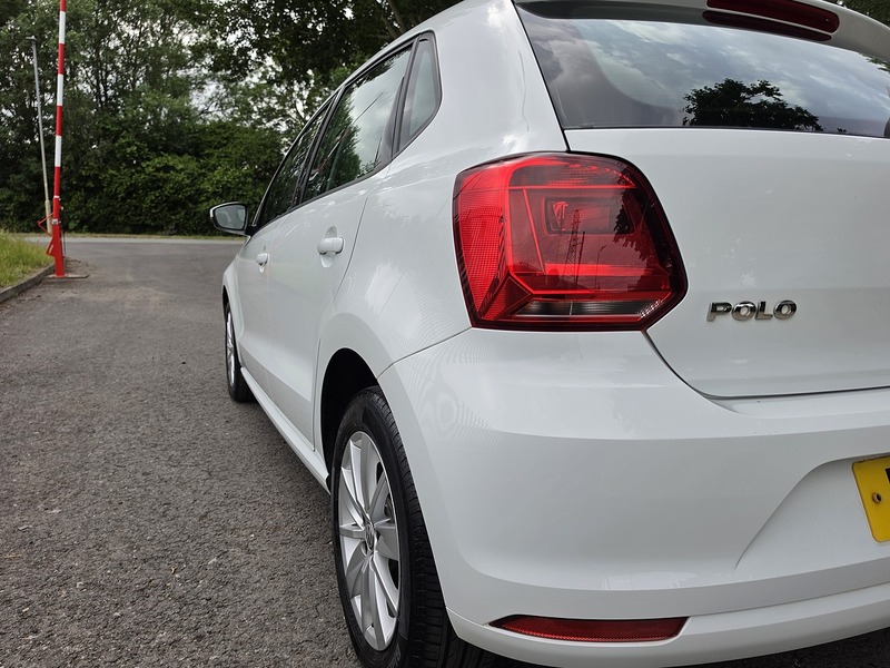 Volkswagen 1.4 TDI BlueMotion Tech SE Hatchback 5dr Diesel Manual Euro 6 (s/s) (75 ps)