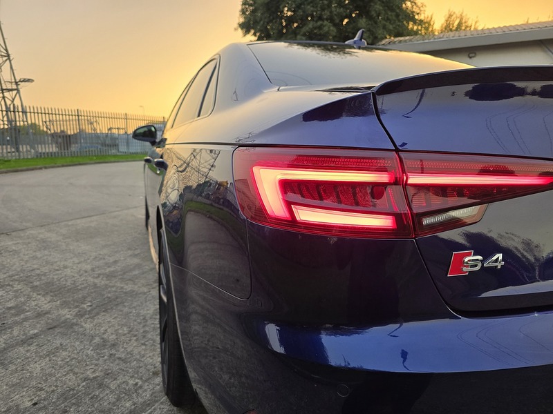 Audi 3.0 TFSI V6 Saloon 4dr Petrol Tiptronic quattro Euro 6 (s/s) (354 ps)