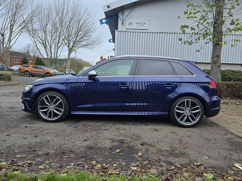 Audi 2.0 TFSI Sportback 5dr Petrol S Tronic quattro Euro 6 (s/s) (300 ps)
