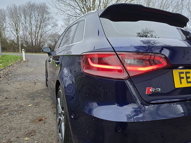 Audi 2.0 TFSI Sportback 5dr Petrol S Tronic quattro Euro 6 (s/s) (300 ps)