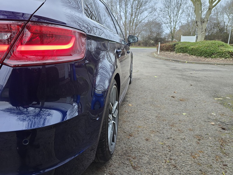 Audi 2.0 TFSI Sportback 5dr Petrol S Tronic quattro Euro 6 (s/s) (300 ps)