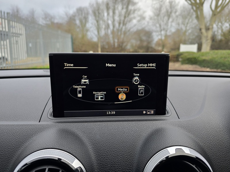 Audi 2.0 TFSI Sportback 5dr Petrol S Tronic quattro Euro 6 (s/s) (300 ps)