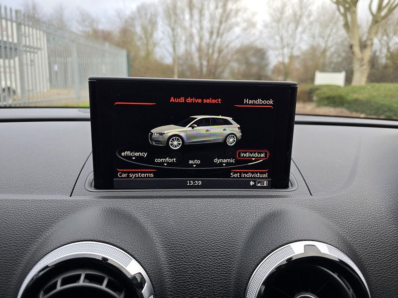 Audi 2.0 TFSI Sportback 5dr Petrol S Tronic quattro Euro 6 (s/s) (300 ps)