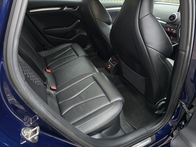Audi 2.0 TFSI Sportback 5dr Petrol S Tronic quattro Euro 6 (s/s) (300 ps)