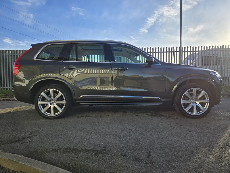 Volvo D5 Powerpulse Inscription Pro Awd 2.0 5dr Estate Automatic Diesel